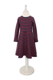 Gestreiftes Mädchenkleid Gestreiftes Mädchenkleid