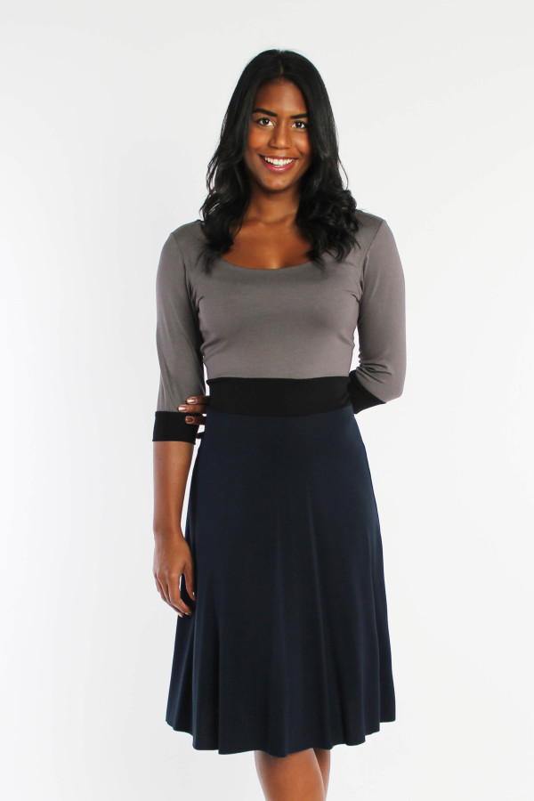 3-farbiges Jerseykleid 3-farbiges Jerseykleid