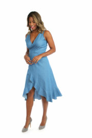 LA.LUKA Berlin – Jeans Wickelkleid blau Pünktchen LA.LUKA Berlin – Jeans Wickelkleid blau Pünktchen