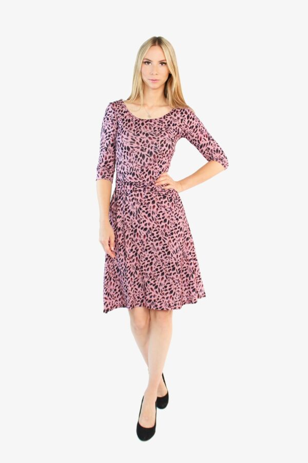 LA.LUKA Berlin – Jerseykleid lila leoprint 2 LA.LUKA Berlin – Jerseykleid lila leoprint 2