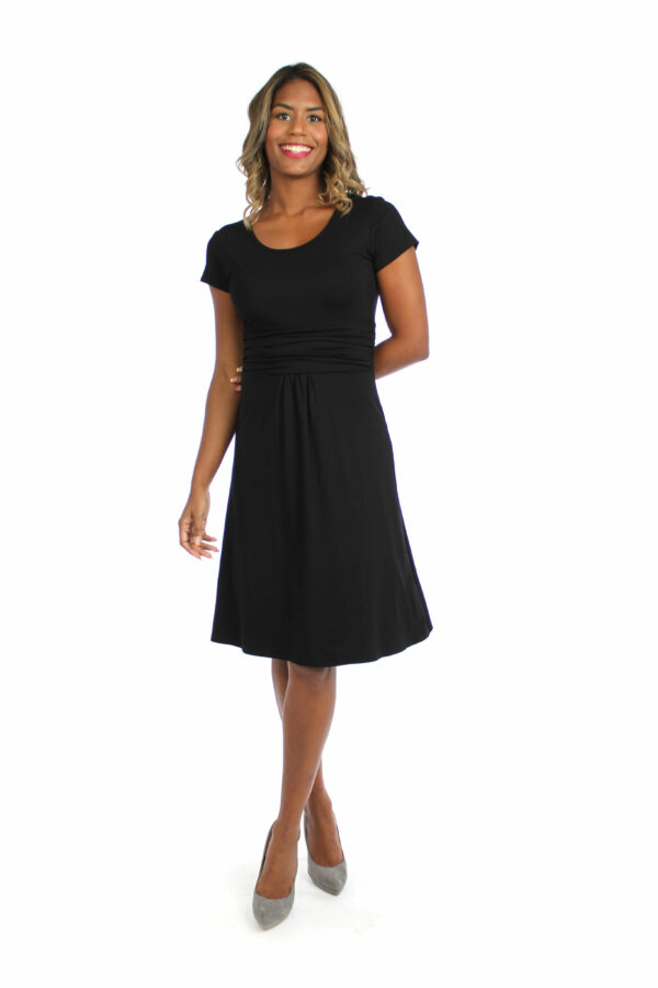 LA.LUKA Berlin – Jerseykleid mit Raffung schwarz