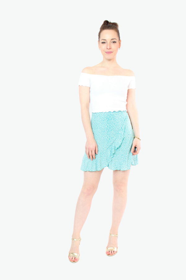 LA.LUKA Berlin – Sommer 2023 Wickelrock mit weiß Blümchen